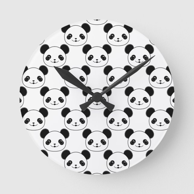 Kawaii-Panda-Muster in Schwarz-Weiß Runde Wanduhr (Vorderseite)