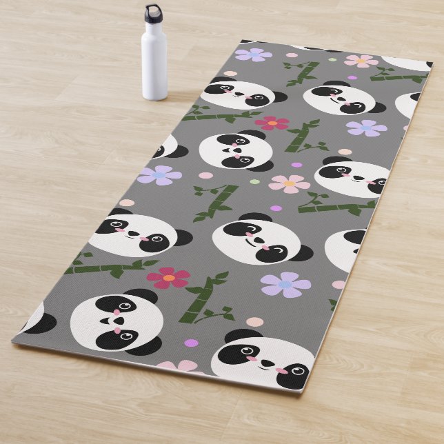 Kawaii Pandas auf Gray Yogamatte (Beispiel)