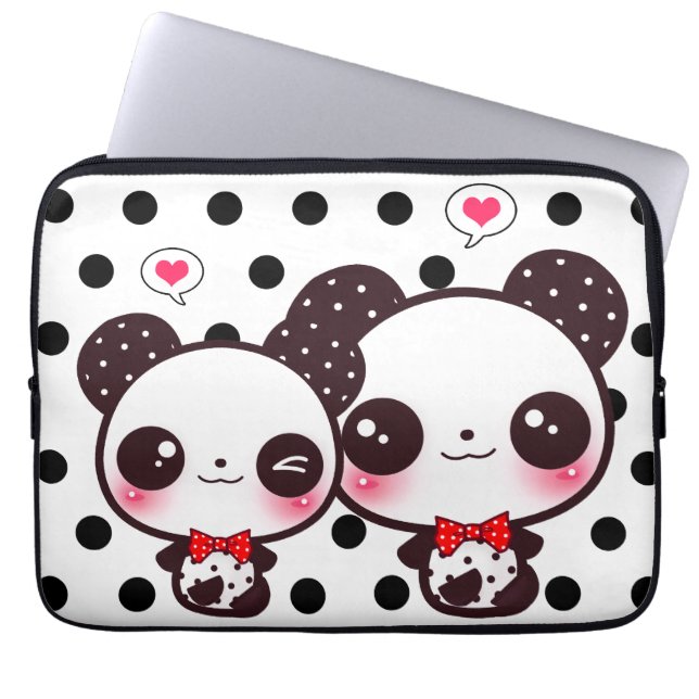Kawaii Pandas auf schwarzen Tupfen Laptopschutzhülle (Vorderseite)