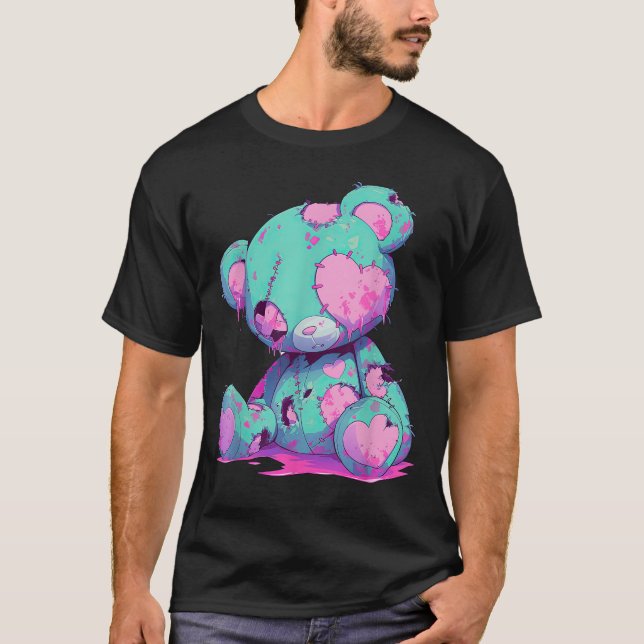 Kawaii Pastel Goth Creepy Witchy Zombie Teddy Bear T-Shirt (Vorderseite)
