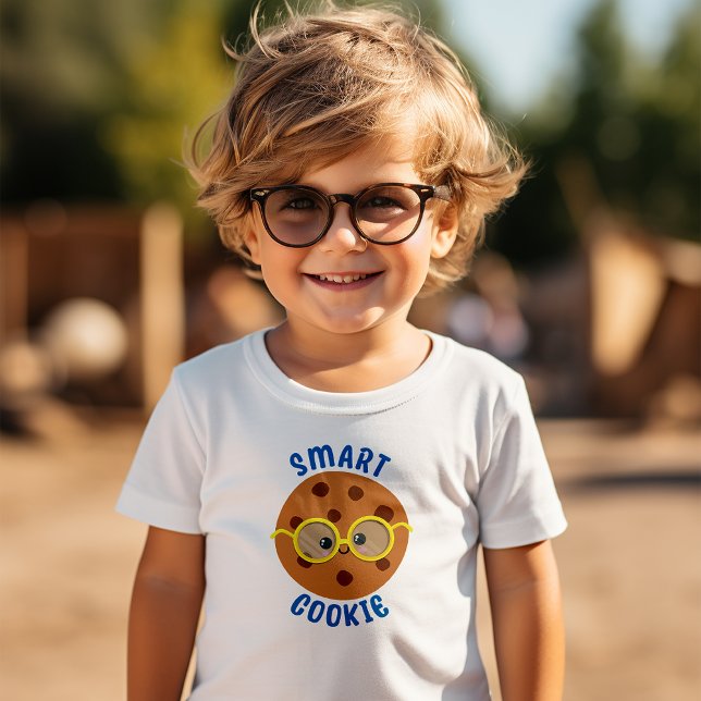 Kawaii Smart Cookie Kleinkind T-shirt (No space for a crumbly attitude! Here is the perfect t-shirt for your smart cookie!)