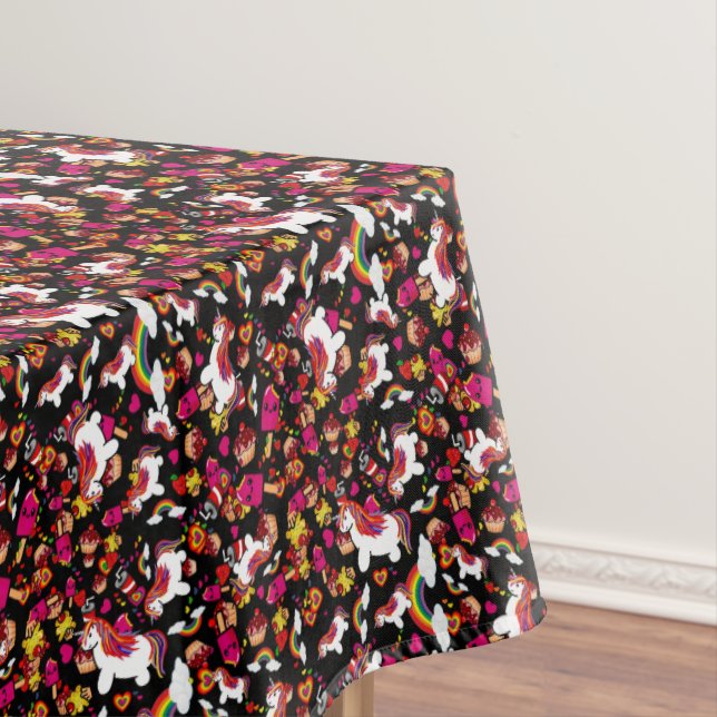 Kawaii Unicorn Cupcake Doodles Personalisiert Tischdecke (Beispiel)