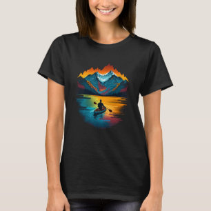 Kayak Kayaker Kayaking auf dem Kanuesee T-Shirt