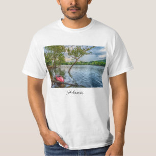Kayak schwimmend am Tischtennissee T-Shirt