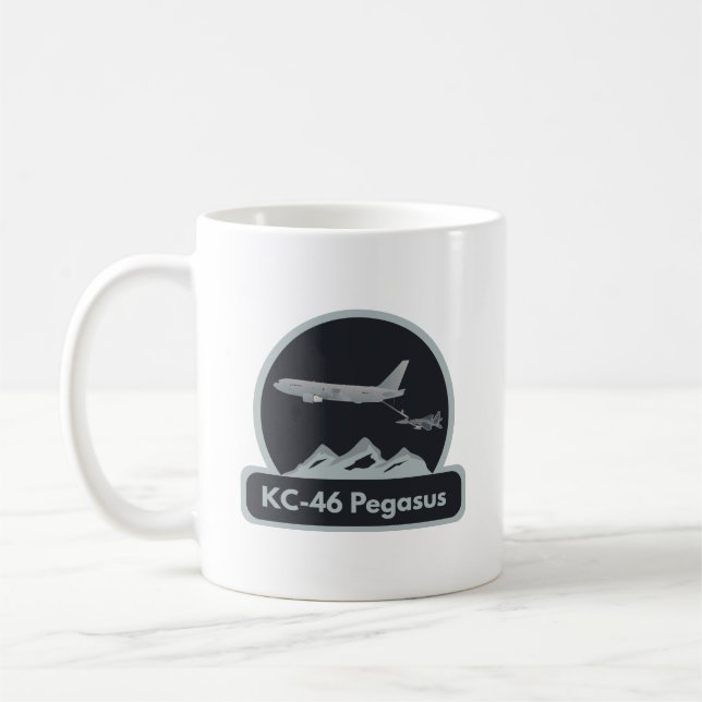 KC-46 Flugzeugbetankung F-15 Kaffeetasse (Links)