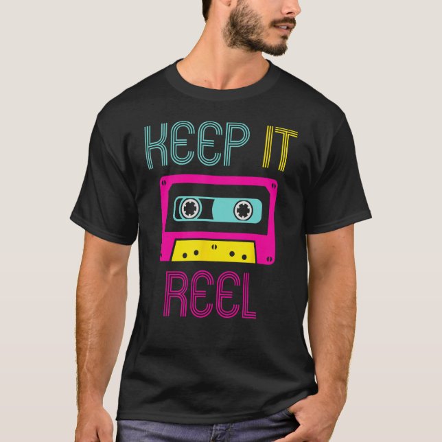 Keep It Reel Audio Cassette Retro Music Format T-Shirt (Vorderseite)
