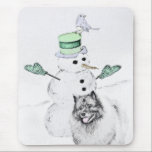 Keeshond Christmas Snowman Painting Dog Art Mousepad<br><div class="desc">Keeshond Weihnachten Snowman Hund Portrait, Original-Bild. Wir sind auf niedliche und lustige Originalkunst spezialisiert, die wir für Sie selbst oder als Geschenk für Ihre Keeshond-Freunde kaufen können. Seien Sie kreativ - klicken Sie auf KENNEN, um Text hinzuzufügen/zu entfernen/zu ändern, das Bild zu verändern, Farben zu ändern oder alles andere, was...</div>