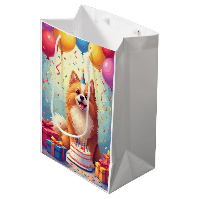 Keeshond Geburtstagsfeier Mittlere Geschenktüte (Vorderseite Schrägansicht)