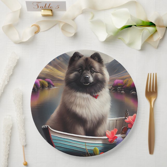Keeshond on a Paddle: Ein Landschaftliches Abenteu Pappteller (Hochzeit)