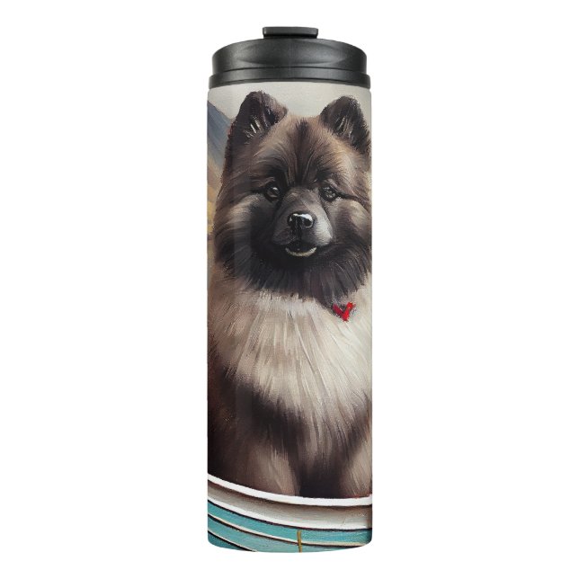 Keeshond on a Paddle: Ein Landschaftliches Abenteu Thermosbecher (Vorderseite)