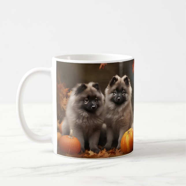 Keeshond Puppy Autumn Delight Pumpkin Kaffeetasse (Links)