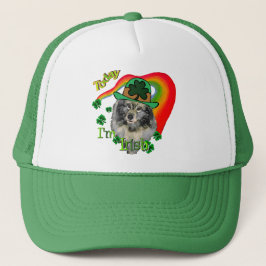 Keeshond St Patricks Day Truckerkappe