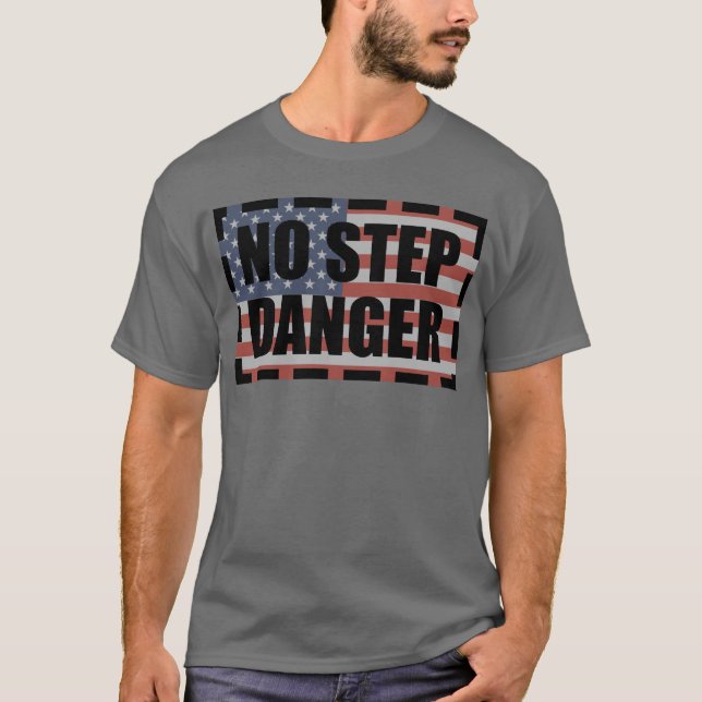 KEIN GEFAHRENFLAG T-Shirt (Vorderseite)