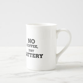 Kein Kaffee, nur Batterie Prozellantasse