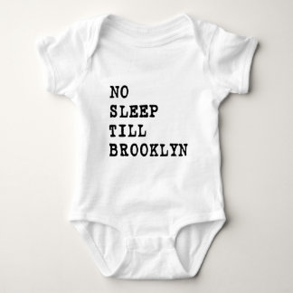 Kein Schlaf bebaut Brooklyn! Baby Strampler