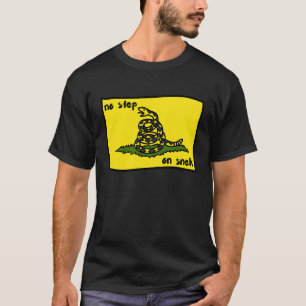 Kein Schritt auf dem Snek Gadsden Flag Meme T-Shirt