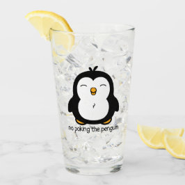Kein Stoßen des Pinguins Glas