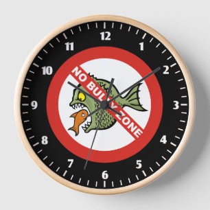 Keine Bully Zone Large Clock Uhr