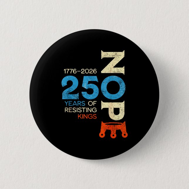 Keine Könige marschieren 28 2026 Protestschild  Button (Vorderseite)