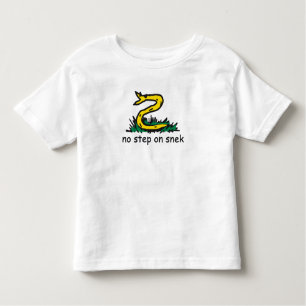 Keine Schritte auf snek memes Gadsden parody SnekR Kleinkind T-shirt
