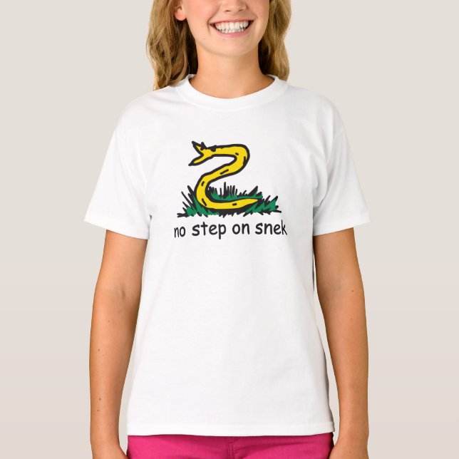 Keine Schritte auf snek memes Gadsden parody SnekR T-Shirt (Vorderseite)