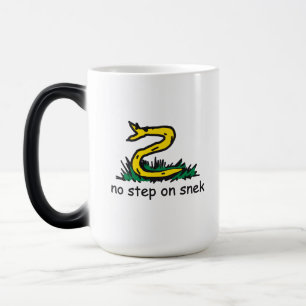 Keine Schritte auf snek memes Gadsden parody SnekR Verwandlungstasse