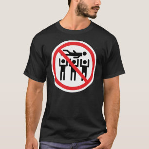 Keine surfende Menge T-Shirt