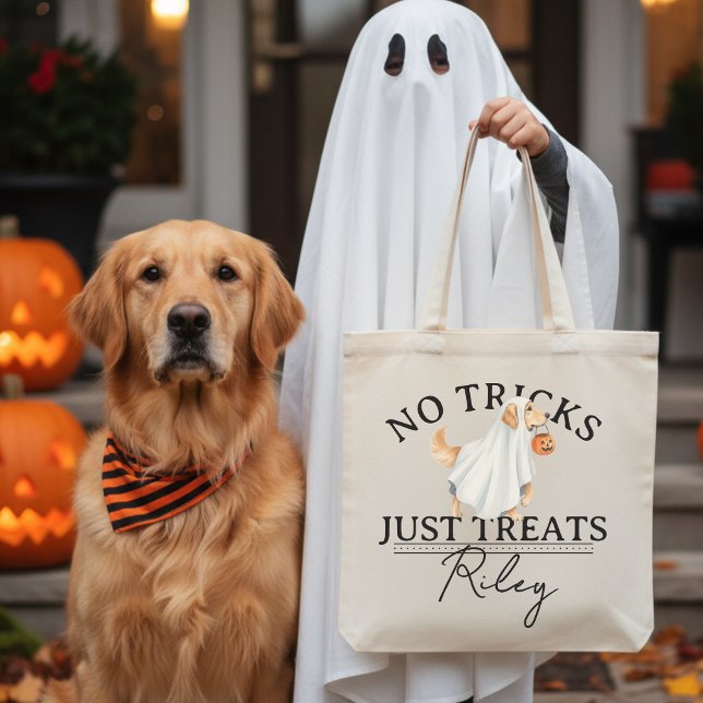 Keine Tricks nur Leckerei Funny Pun Ghost Hund Hal Tragetasche (Collect candy treats in the cutest No Tricks Just Treat Funny Pun Ghost Dog Halloween Tote Bag! )
