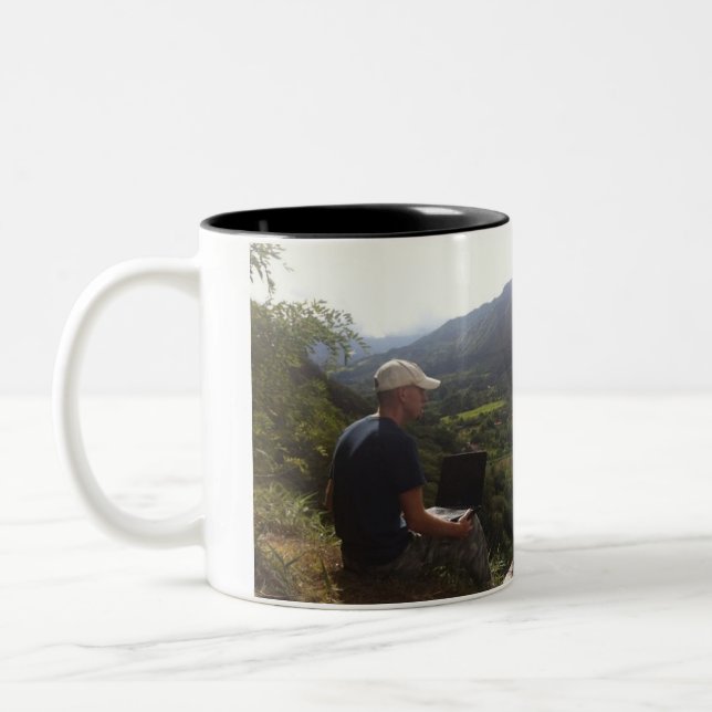 Keith "Offline"-Tasse Zweifarbige Tasse (Links)