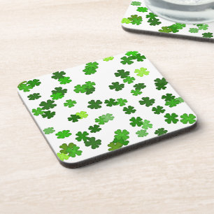 Kellygrün „Shamrocks Falling“ Getränkeuntersetzer