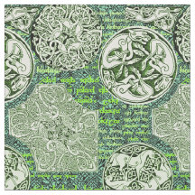 Keltische Hunde und Pferde im Grün