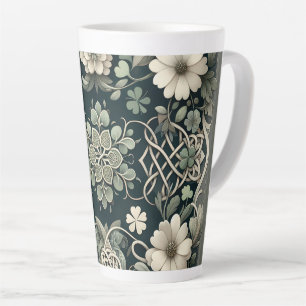 Keltischer Kleeblatt-Blumen-Charm Milchtasse