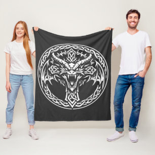 Keltisches Drachen-Emblem von BurnsInHell Fleecedecke