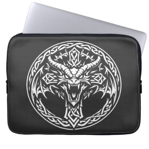 Keltisches Drachen-Emblem von BurnsInHell Laptopschutzhülle