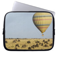 Kenia, Masai Mara. Touristen fahren Heißluftballon