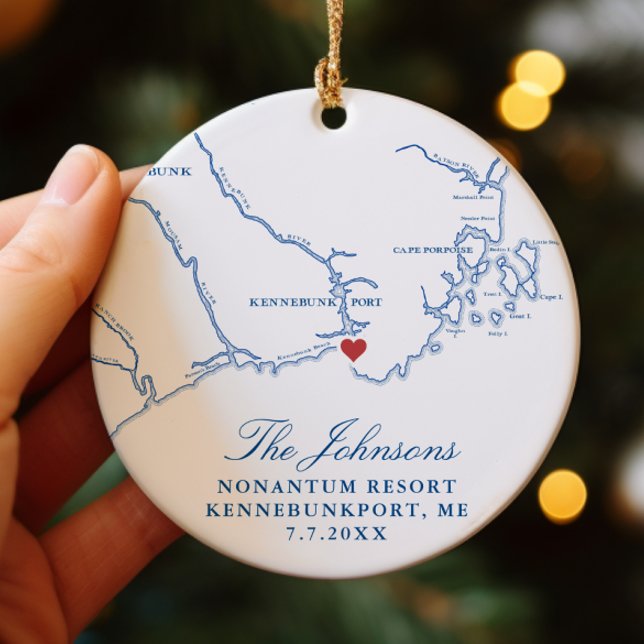 Kennebunkport Maine Map Hochzeiten Foto Weihnachte Keramik Ornament (Kennebunkport Maine Newlywed Christmas Ornament Gift with Map and Photo from Coastal Map Designs)