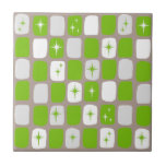 Keramik Retro Green & White Sternexplosion Tile Fliese<br><div class="desc">Dieses Retro Green und White Sternexplosionen Kleine Keramik Tile ist so bezaubernd Platz, dass Sie nicht in der Lage sein werden, Ihre Begeisterung einzudämmen. Und warum will du hin? Dieses moderne, inspirierte Design aus den 60er Jahren des 20. Jahrhunderts besticht durch einen dunkelhedergrauen Hintergrund und Reihen vollkommen unperfekter Rechtecke in...</div>