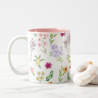 Keramik-Tasse mit floralem rosa Wildblumenmotiv Zweifarbige Tasse