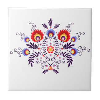 Keramikfliese mit polnischen Mustervölkern