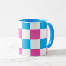 Keramischer Mug mit gefärbtem Fliesenmuster. Tasse