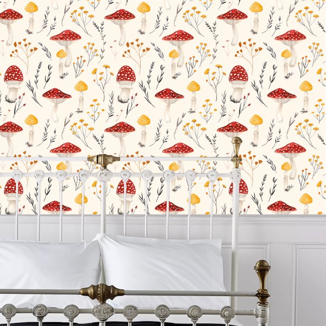 Kerne Rot- und Gelbe Pilze Tapete (Cottagecore Red and Yellow Mushrooms Wallpaper behind a white metal framed bed.)