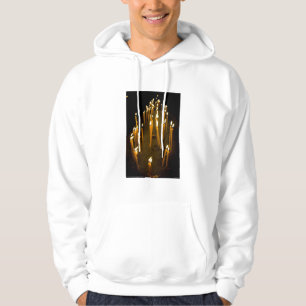 Kerzen in einer Kirche angezündet, Armenien Hoodie