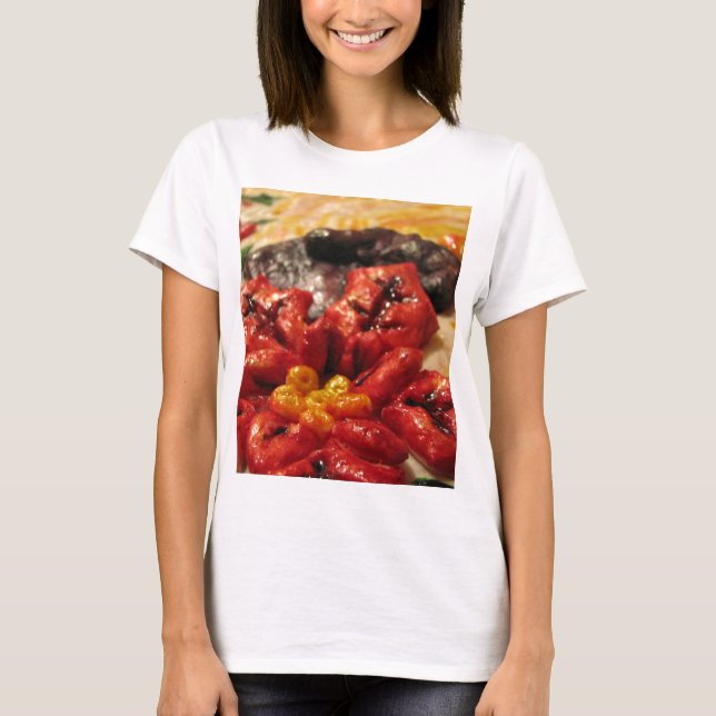 Kerzen-Torte T-Shirt (Vorderseite)