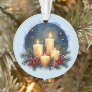 Kerzenschein zu Weihnachten mit Poinsettien Ornament