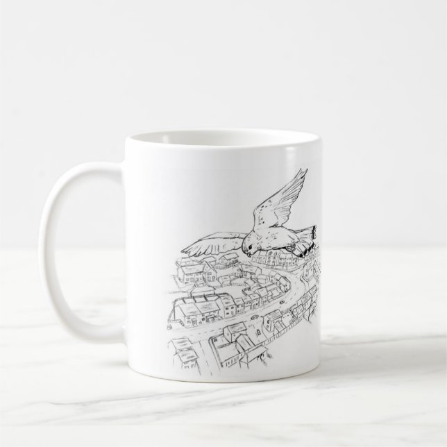 Kestrel über Stadt-Tasse Kaffeetasse (Links)