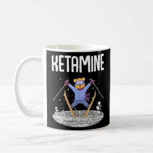 Ketamine Skiing Jumping Bär Weiß Kaffeetasse