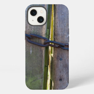 Kette auf Holz iPhone Hülle