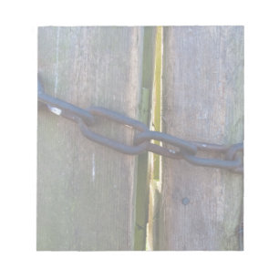 Kette auf Holz Notizblock