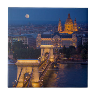 Kettenbrücke und Vollmond bei Nacht Fliese