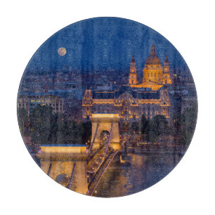 Kettenbrücke und Vollmond bei Nacht Schneidebrett